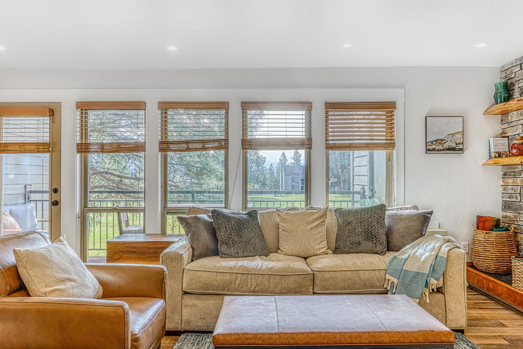Seventh Mountain Villa Bend Kamer foto