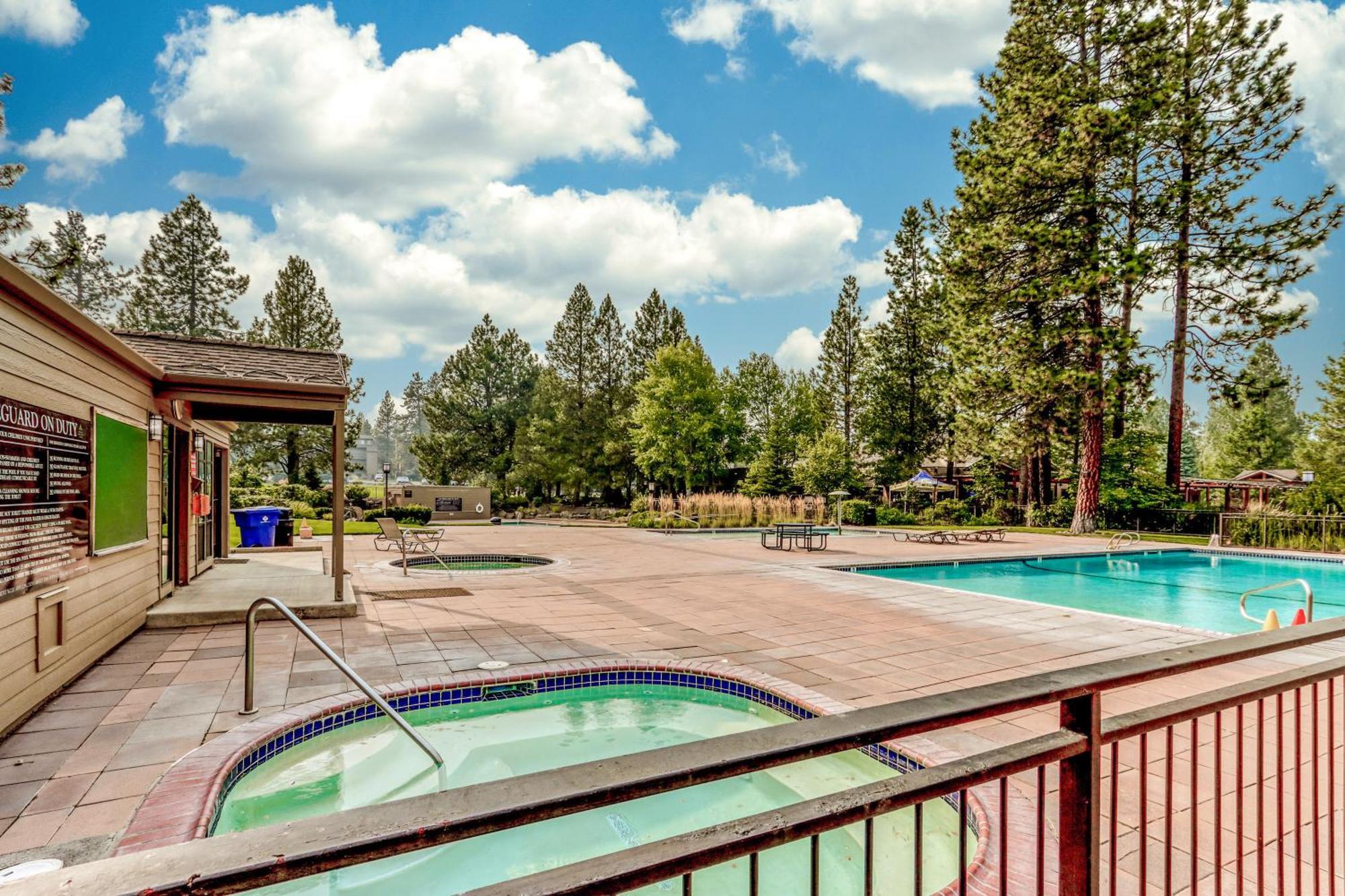 Seventh Mountain Villa Bend Kamer foto